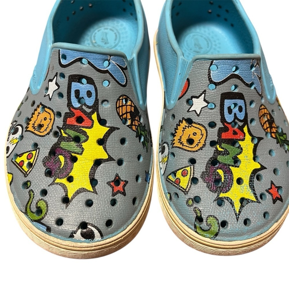Native Kids Graphic Slip-On Shoes - Gray and Blue Mikes Print Size 8